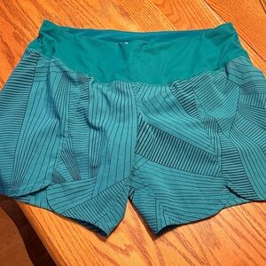Brooks Teal Patterned Women's running Shorts EUC